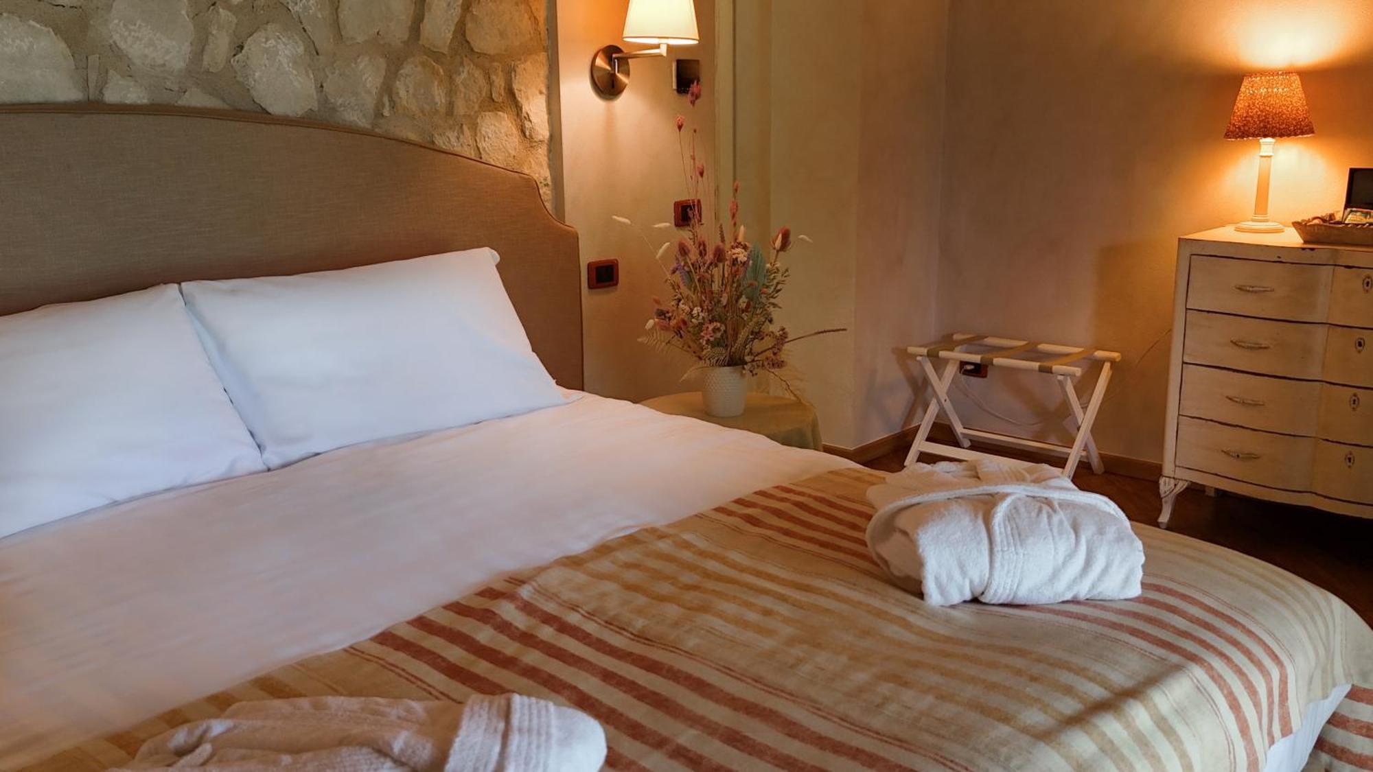 Relais La Magioca -Adults Only- Bed & Breakfast เนกรา ภายนอก รูปภาพ